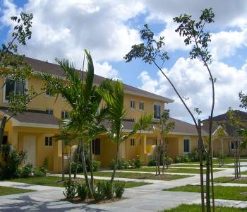 rn-nbrhd-image-casa-cesar-chavez-exterior